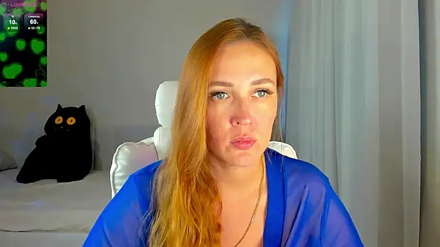 Snapshot of she_wolf chatting on June 9, 1:56 pm she wolf online show from June 9, 1:56 pm
