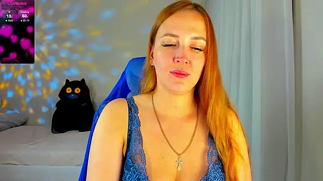 she wolf online show from May 31, 6:09 pm