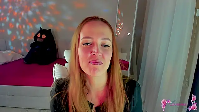 she wolf online show from March 31, 1:13 pm