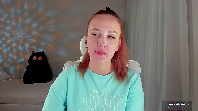 she wolf online show from April 30, 5:53 pm
