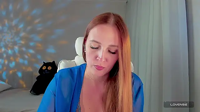 she wolf online show from April 27, 2:04 pm