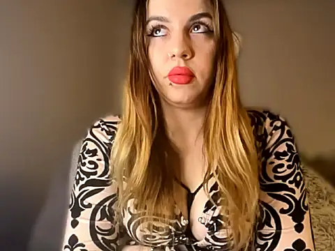 AndreaXAmazing online show from April 16, 9:39 pm