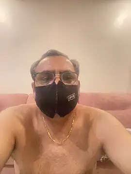 maleattention online show from April 18, 3:58 pm