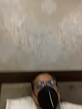 maleattention online show from February 25, 4:51 pm