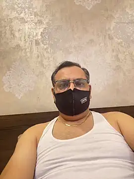 maleattention online show from March 6, 5:08 pm