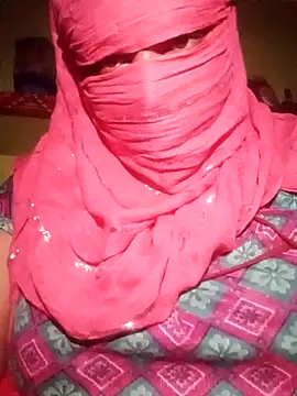 Snapshot of 02Roshni chatting on February 17, 2:09 am 02Roshni online show from February 17, 2:09 am