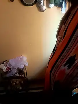 Snapshot of 02Roshni chatting on February 21, 8:05 am 02Roshni online show from February 21, 8:05 am