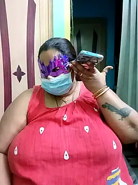 Snapshot of 02Roshni chatting on March 3, 7:21 pm 02Roshni online show from March 3, 7:21 pm