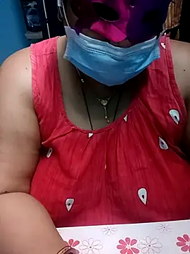 Snapshot of 02Roshni chatting on February 26, 7:36 pm 02Roshni online show from February 26, 7:36 pm