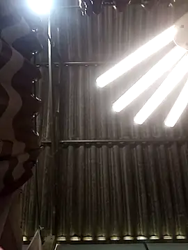 Girl-crazy1 online show from March 14, 3:56 am