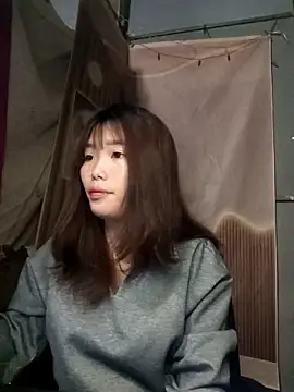 Girl-crazy1 online show from March 16, 11:40 pm