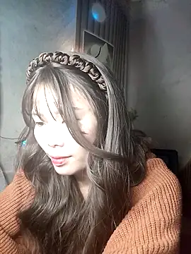 Snapshot of Girl-crazy1 chatting on February 23, 2:17 pm Girl-crazy1 online show from February 23, 2:17 pm