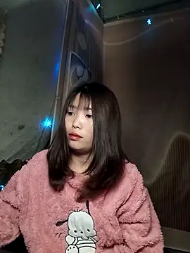 Girl-crazy1 online show from March 11, 1:43 am