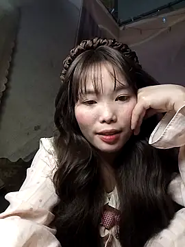 Girl-crazy1 online show from March 12, 3:45 am