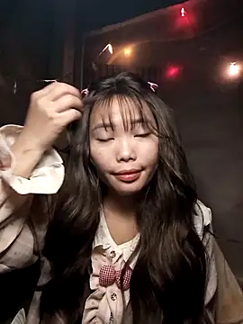 Snapshot of Girl-crazy1 chatting on February 20, 11:17 pm Girl-crazy1 online show from February 20, 11:17 pm