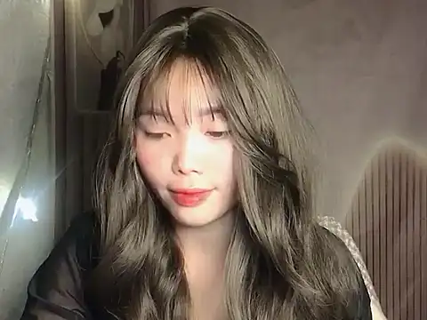 Snapshot of Girl-crazy1 chatting on February 25, 8:19 pm Girl-crazy1 online show from February 25, 8:19 pm