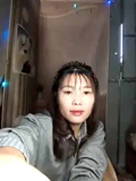 Girl-crazy1 online show from March 8, 8:28 am