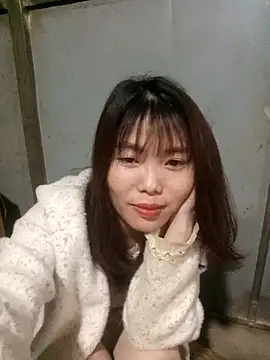 Girl-crazy1 online show from March 17, 12:41 pm