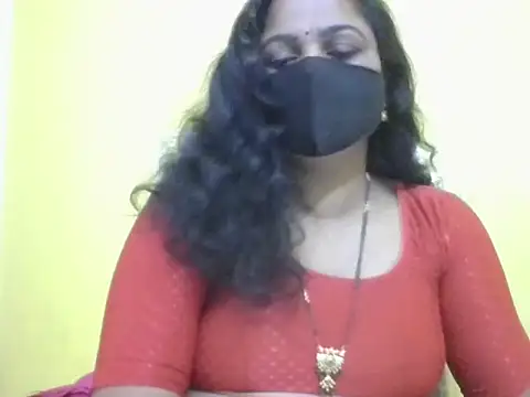 anu-reddyy online show from April 29, 5:11 am