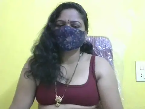 anu-reddyy online show from May 3, 6:29 am