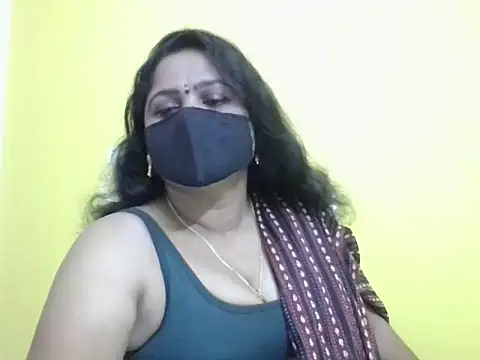 anu-reddyy online show from April 24, 11:01 am