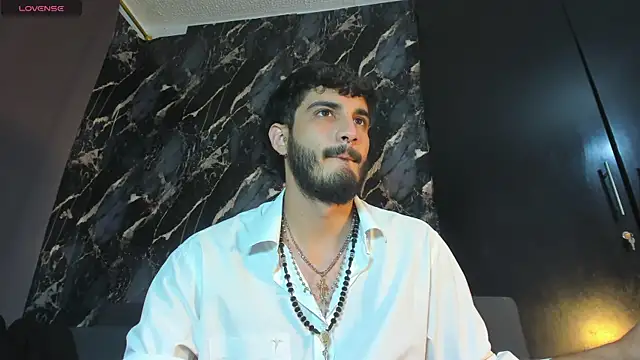 LovexJuxn8 online show from March 23, 7:36 pm