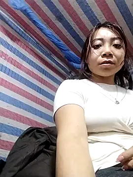 Snapshot of cute-shine chatting on February 15, 8:02 am cute-shine online show from February 15, 8:02 am