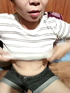 cute-shine online show from April 5, 5:25 am