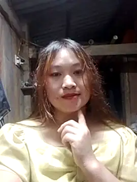 bany-lee online show from May 2, 12:54 pm