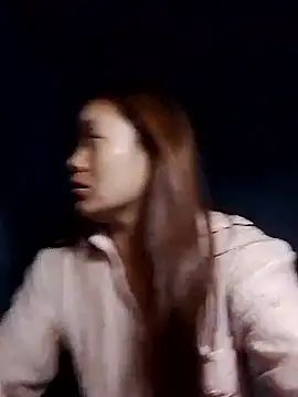 bany-lee online show from May 3, 1:25 pm