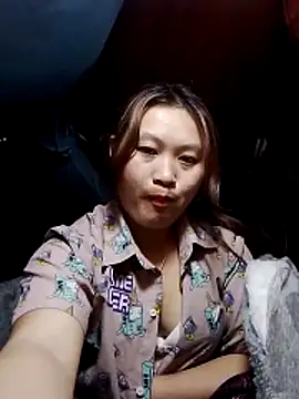 bany-lee online show from February 25, 1:39 am