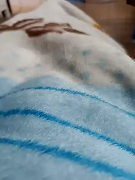 Snapshot of Lundwala27 chatting on March 2, 3:52 pm Lundwala27 online show from March 2, 3:52 pm