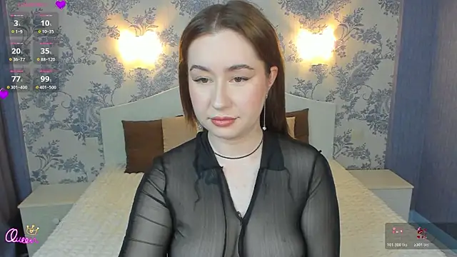 Emily  Bliss online show from June 2, 12:16 pm