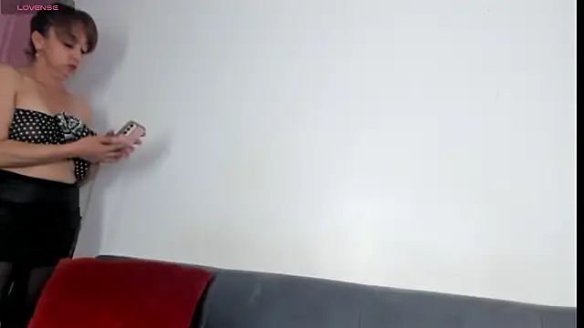 Beatricez1 online show from February 16, 3:16 am