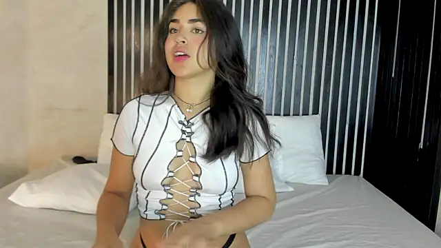 melodyphillips 2  online show from March 21, 4:57 am