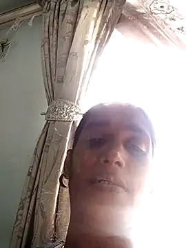 Baby P online show from April 2, 10:33 am