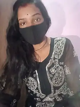 Snapshot of Desi_Couple_P chatting on July 8, 12:13 am Desi Couple P online show from July 8, 12:13 am