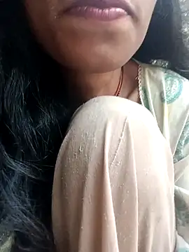 Desi Couple P online show from May 7, 12:48 am
