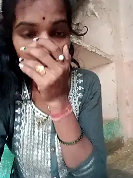 Desi Couple P online show from May 8, 12:47 am