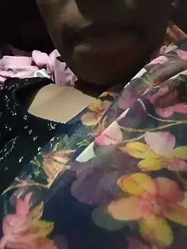 Desi Couple P online show from June 1, 1:11 pm