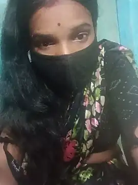 Snapshot of Desi_Couple_P chatting on June 25, 4:12 pm Desi Couple P online show from June 25, 4:12 pm