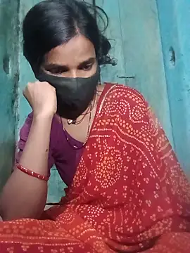 Snapshot of Desi_Couple_P chatting on June 8, 1:33 pm Desi Couple P online show from June 8, 1:33 pm
