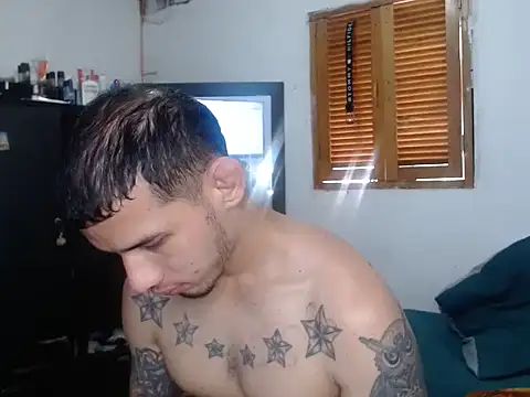 HotSinlge online show from February 14, 3:01 pm