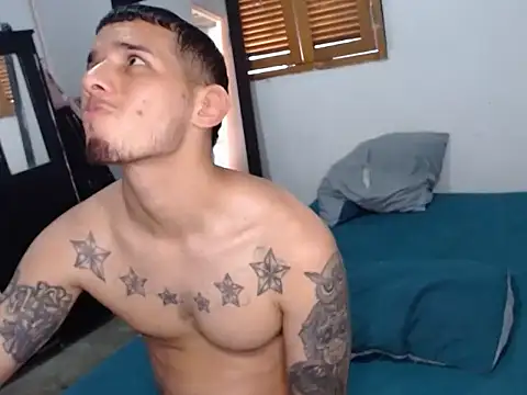 HotSinlge online show from February 11, 2:06 pm