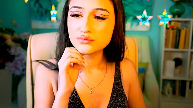 Snapshot of TerezaRobinson chatting on February 24, 7:48 pm TerezaRobinson online show from February 24, 7:48 pm