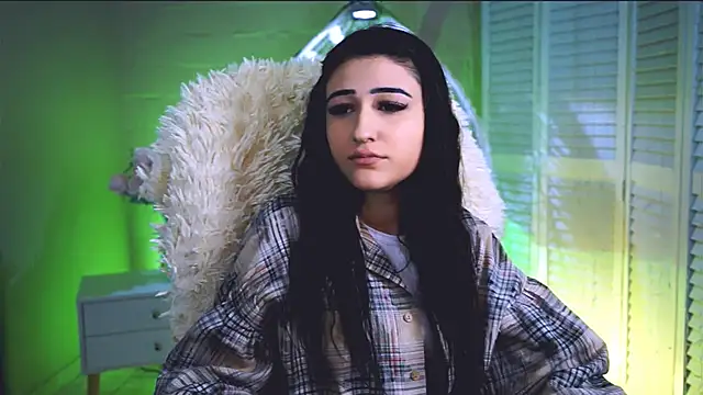 Snapshot of TerezaRobinson chatting on February 19, 1:08 pm TerezaRobinson online show from February 19, 1:08 pm