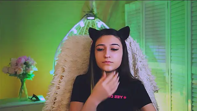 Snapshot of TerezaRobinson chatting on February 26, 12:27 pm TerezaRobinson online show from February 26, 12:27 pm