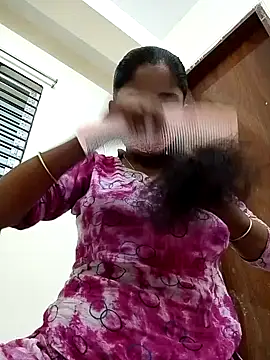 Sexy Boudi650 online show from February 18, 3:52 pm