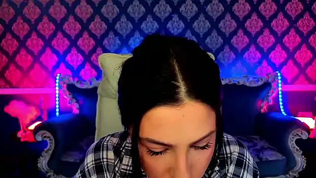 Twix Ten online show from March 11, 2:44 pm