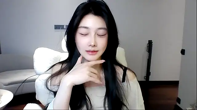 MedeLineayr online show from March 29, 5:03 pm